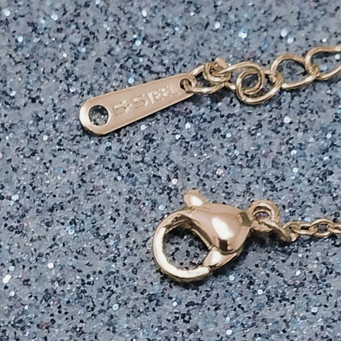 Изящный кулон-локет в форме сердца с цепочкой — сохрани самое важное!