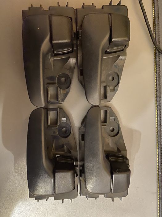 Ручки дверей лансер 9