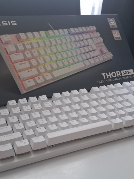 Klawiatura GENESIS Thor 303 TKL Outemu Peach Silent Biały