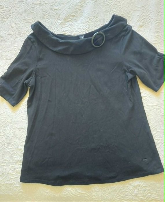 Blusa    preta L