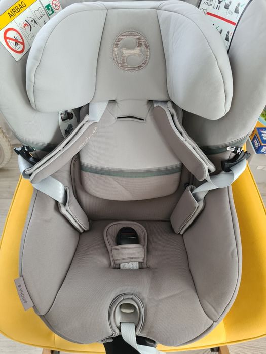 Fotelik samochodowy obrotowy  cybex sirona s i size przodem i tyłem do jazdy 0-18 kg, 45-105 cm