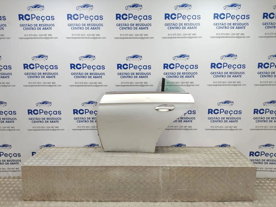 Porta Traseira Esquerda Mercedes Benz CLS C219