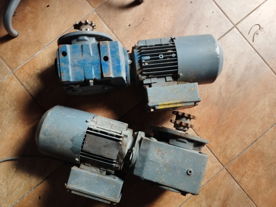 Motoreduktory 0.55 kv i 1.1 kv