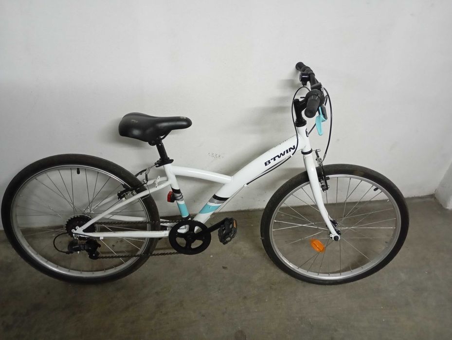 Bicicleta B-twin roda 24