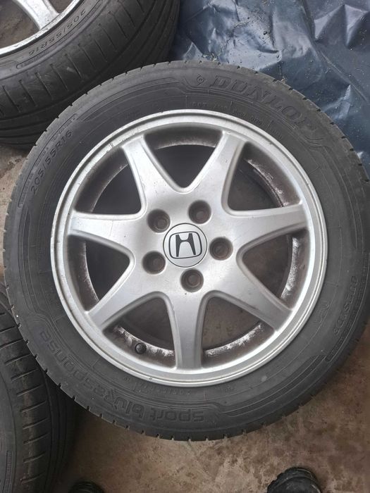 Komplet opon z felgami aluminiowymi 16 Honda Accord VI