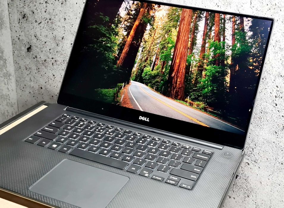 Laptop DELL Gamingowy i7/32GB/SSD 512GB GDDR5 Dotyk 4K