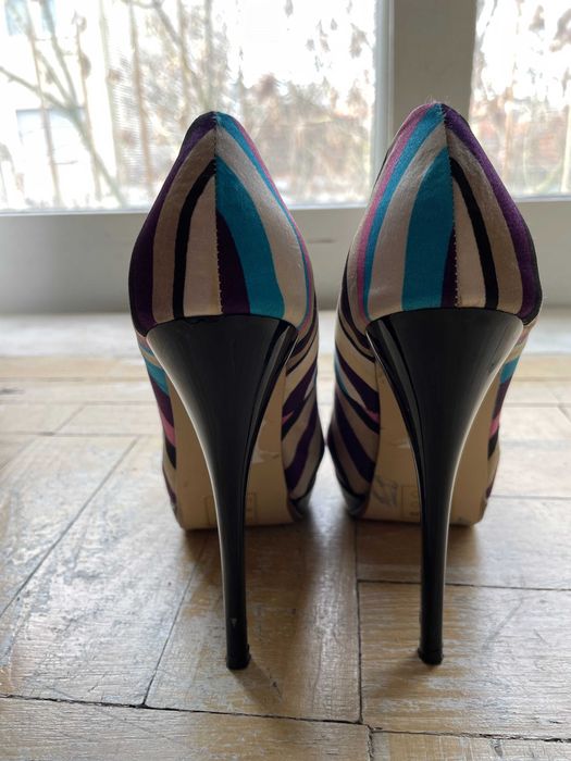Sapatos Altos, Exé, 35, óptimo estado