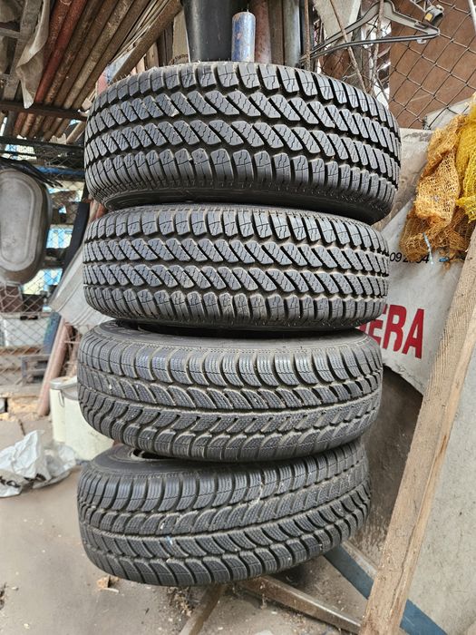 Komplet opon z felgami tzynastkami