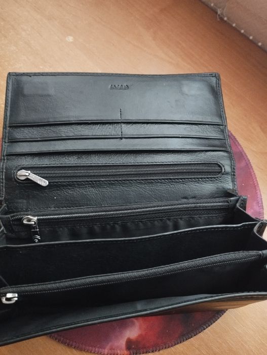 Кошелек женский кожаный