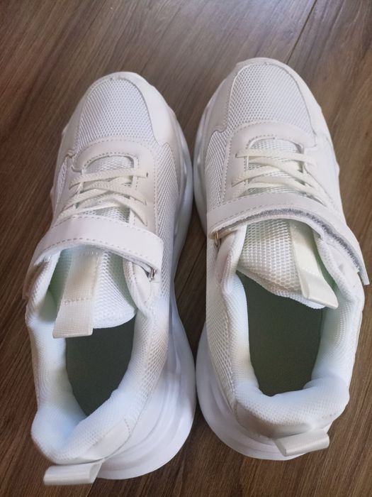 Sneakersy damskie 39