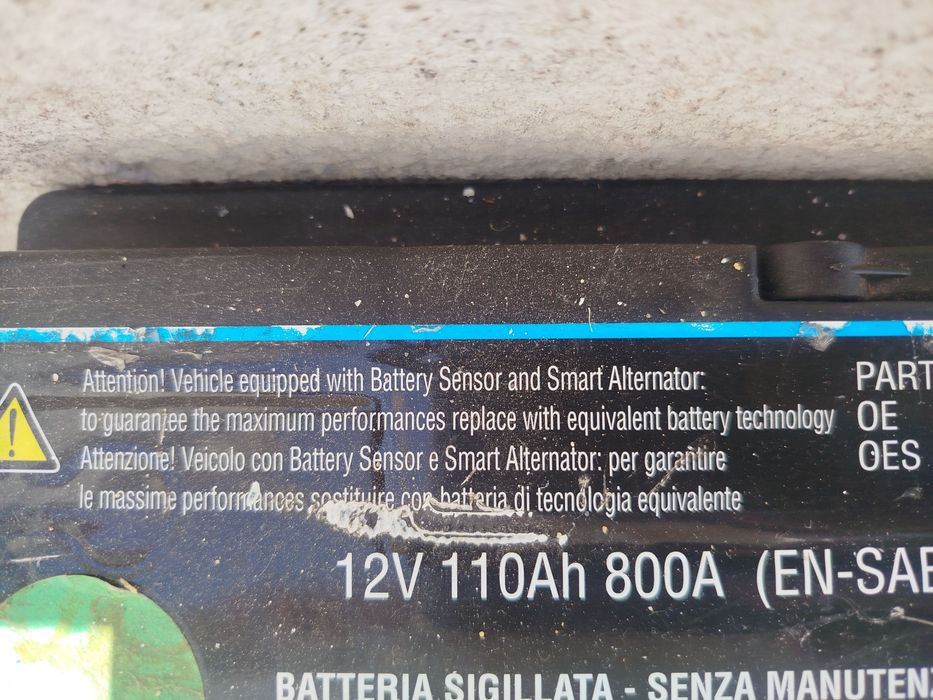 Bateria 12V 110 Ah 800A