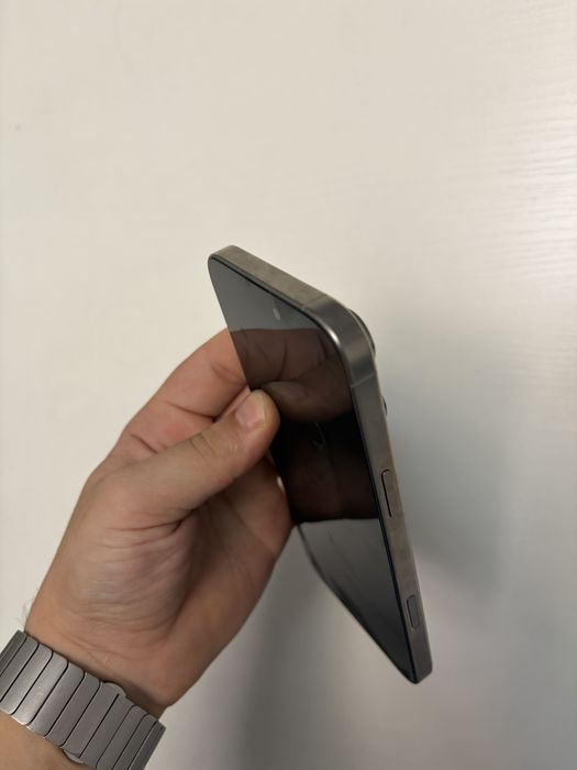Iphone 16 Pro Max 256gb Natural Titanium E-Sim Neverlock USA