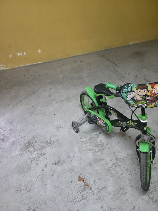 Bicicleta criança ben 10