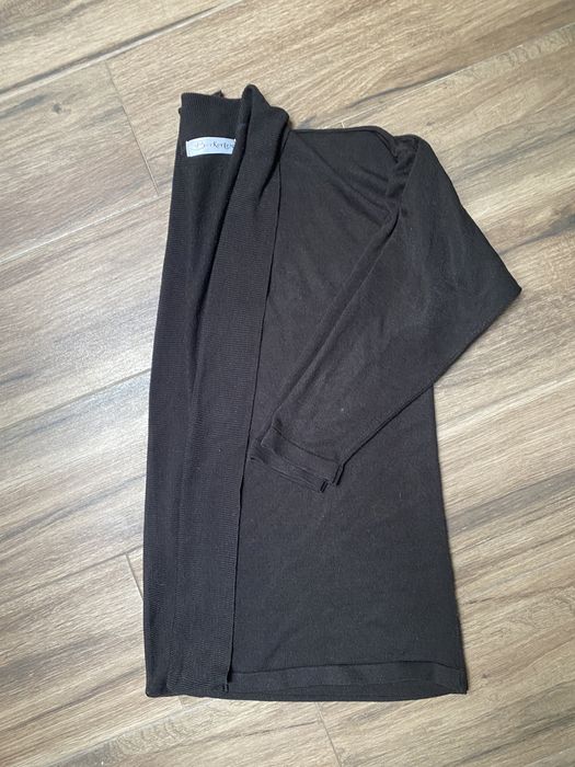 Sweter narzutka 100% akryl