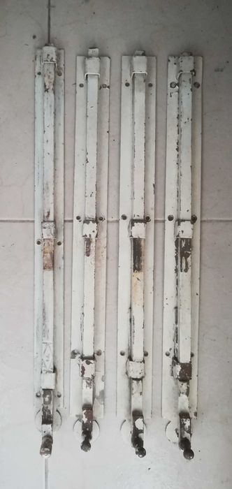 Conjunto de Ferrolhos / Fechos Antigos