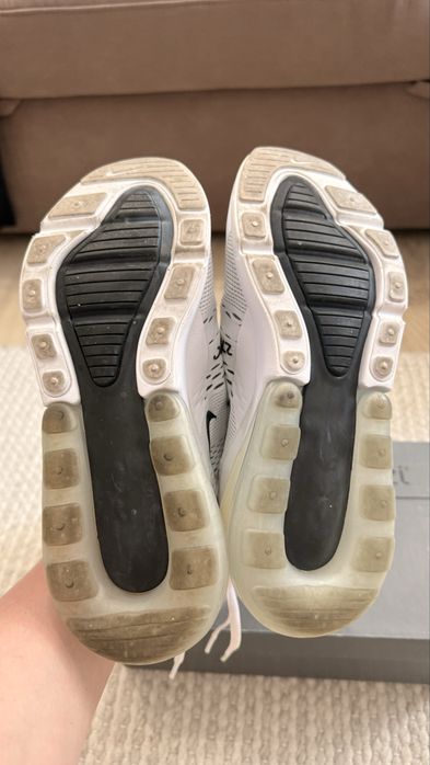 Кросівки жіночі Nike Wmns Air Max 270 white/white/black