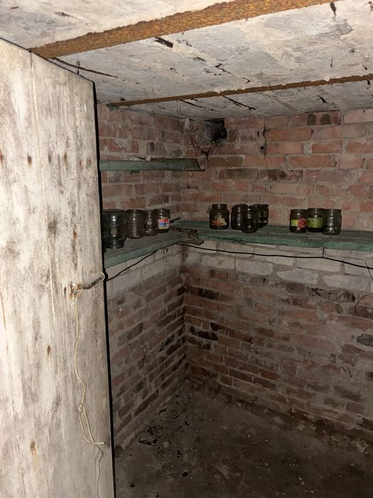 Продам гараж в гаражном кооперативе 4х8