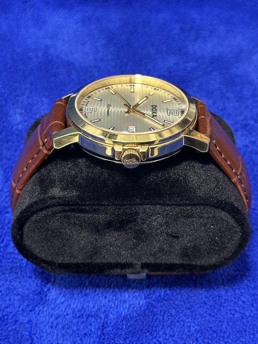 Часы DOXA Швейцарские наручные часы, годинник.