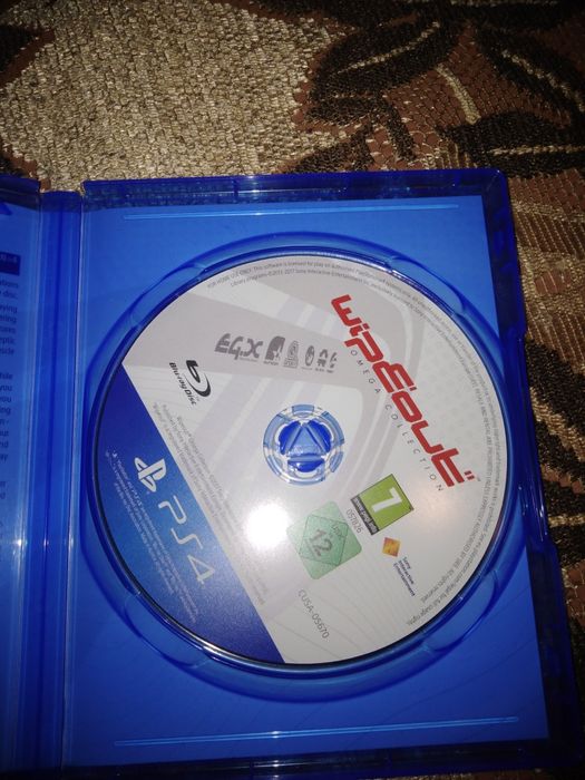 Zestaw gier na Playstation 4