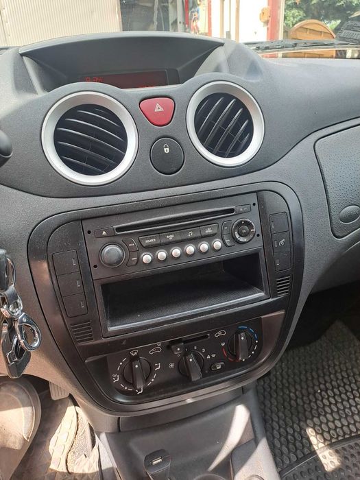 Citroen C2 1,1 - 2009r.