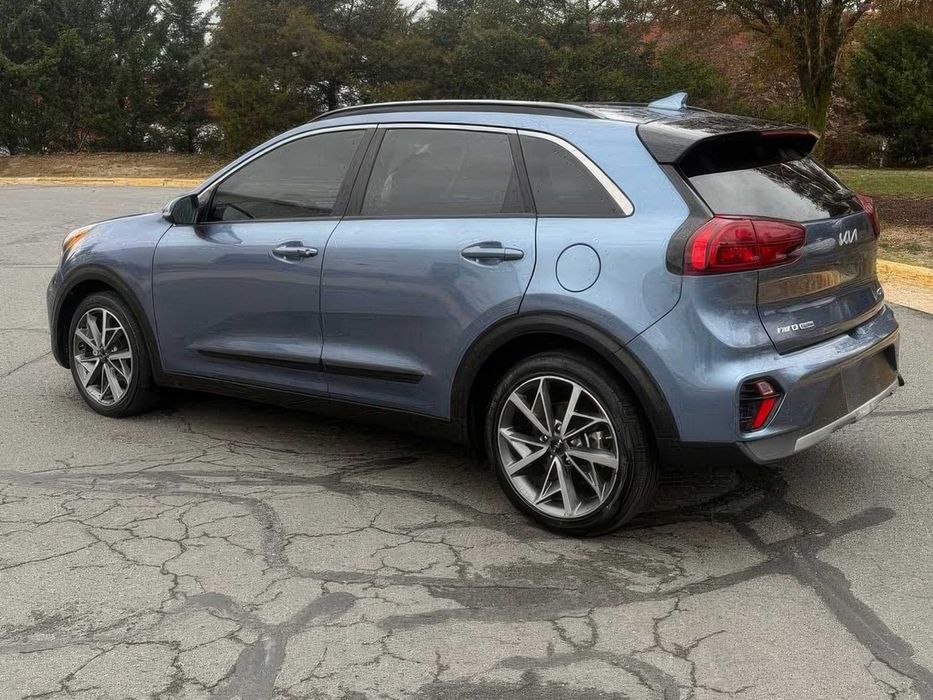 Kia Niro      2023