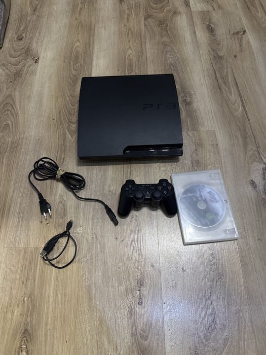 Sony PlayStation 3 Ps 3 Slim 160 GB z oryginalnym padem gra okablowani