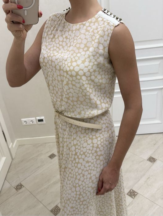 Продам розкішну літню сукню Enna Levoni в ідеальному стані.