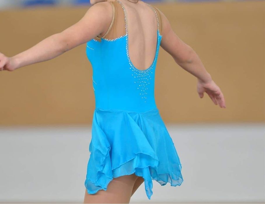 Fato de patinagem artística