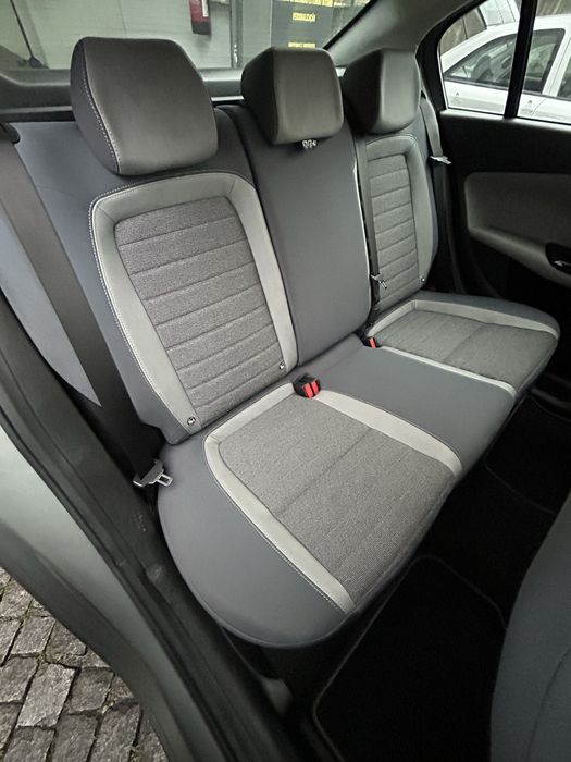 Fiat Tipo Lounge 1.4 Sedan