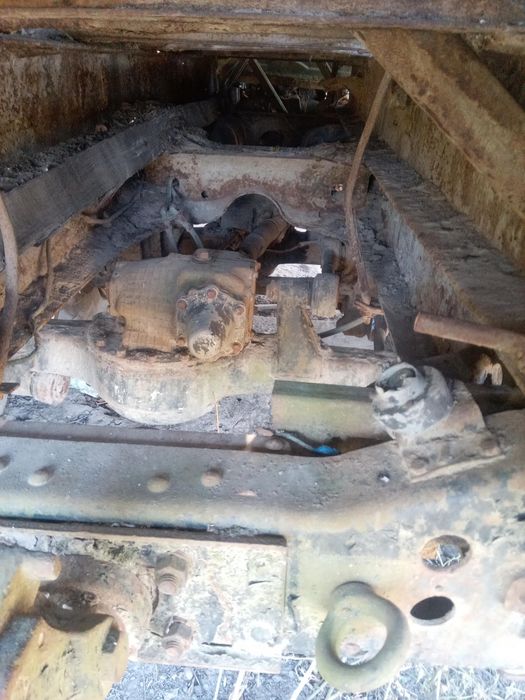 Продам ЗІЛ 131 по запчастинам