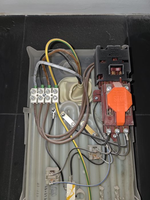 Esquentador Elétrico Vulcano ED 18 2S VU (trifásico)