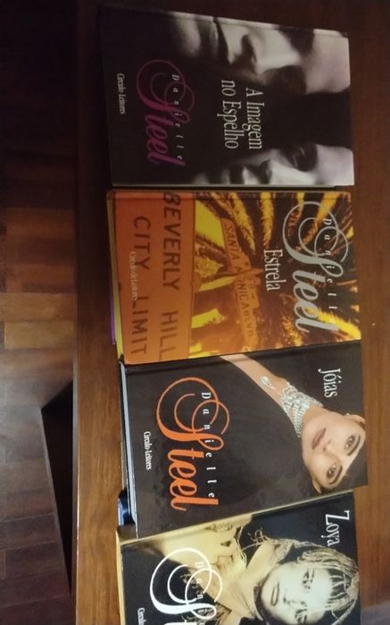 Livros usados alguns como novos