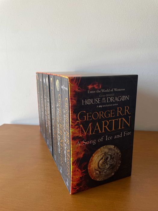 George R. R. Martin: A Song of Ice and Fire Box Set | Game of Thrones