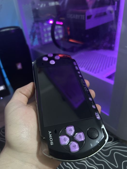 Psp 3000 64 гб + 120 игр + кейс / псп слим 3000