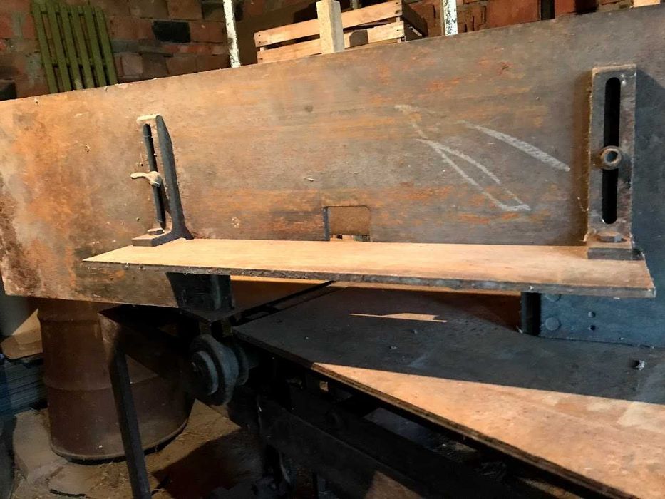 Продам станок деревообробний