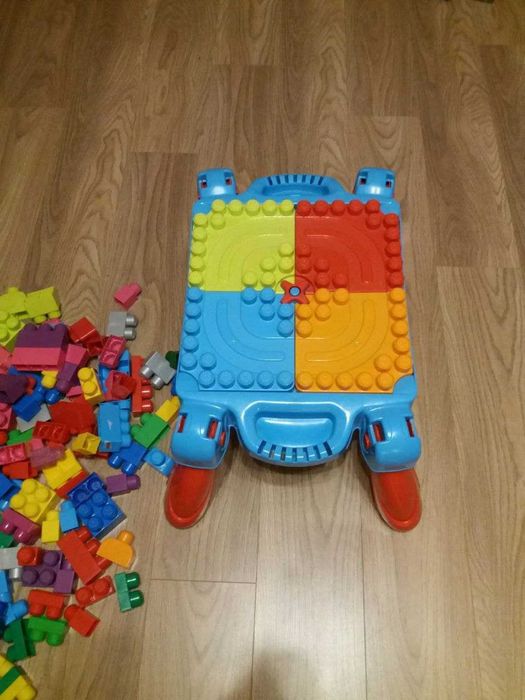 Коструктор Мега Блокс Build 'n Learn Table toy