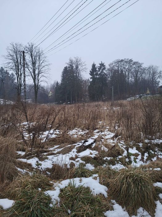Działka z pozwoleniem na budowę, Dojazdów