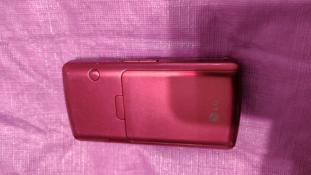 Телефон LG. KG800. Samsung D-900i