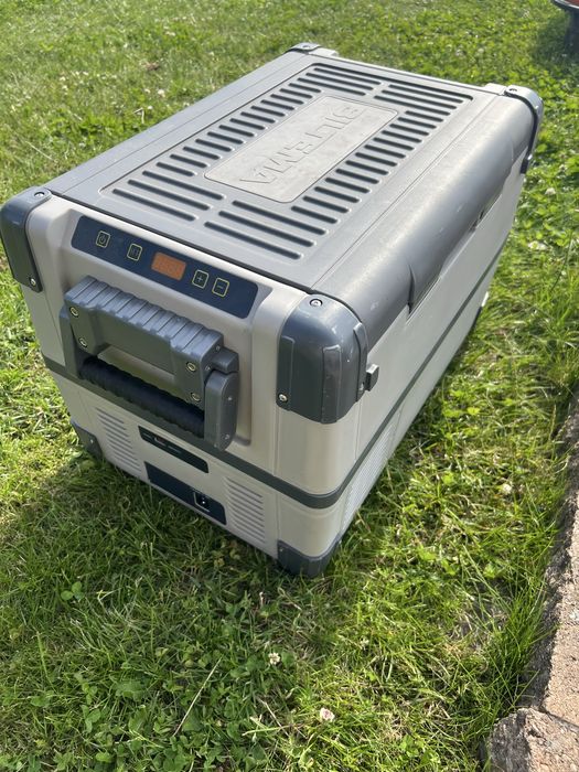 Sprzedam lodowke samochodową