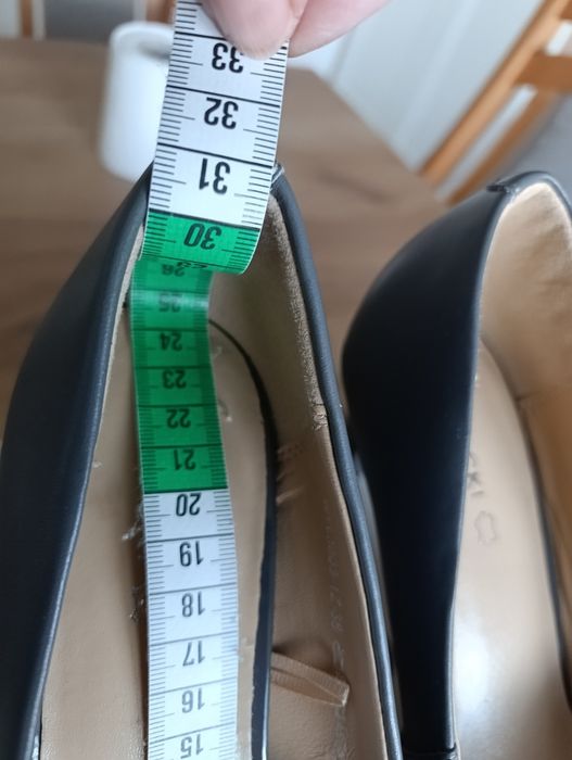 Czółenka damskie Lasocki 38.5
