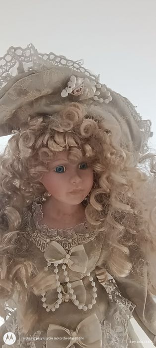 Lalka porcelanowa