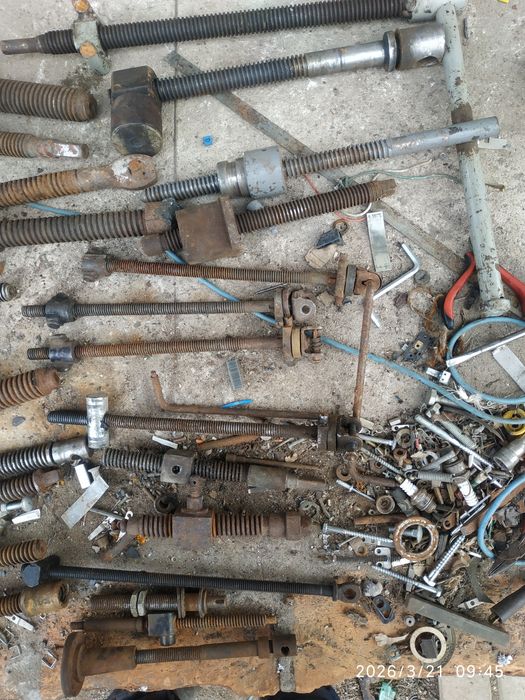 Ручка винт трапеція