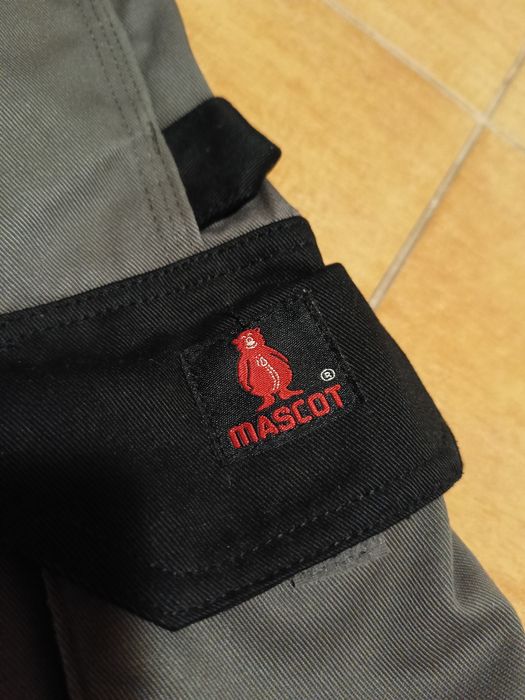 Spodnie mascot r 33