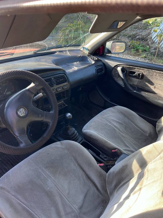 Nissan primera 1991