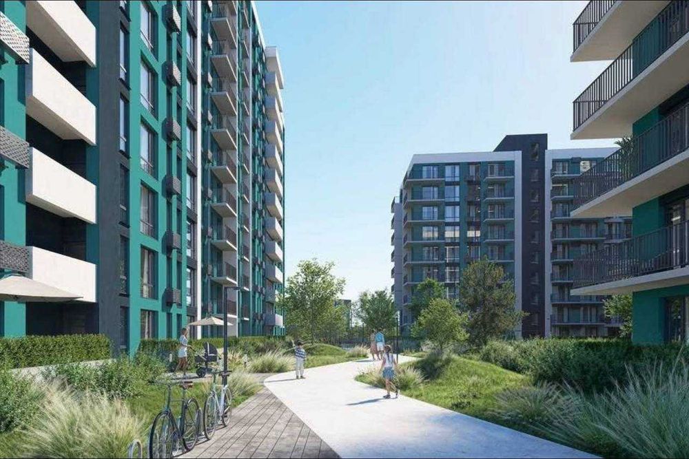 Продаж 4-кімнатної квартири