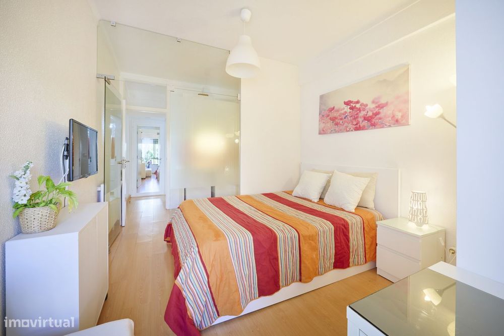 Estudio(LOFT) zona nobre-QtªGrande, 5 mins carro Shoping Colombo metro