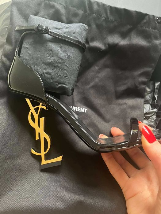 Nowe szpilki czarne YSL