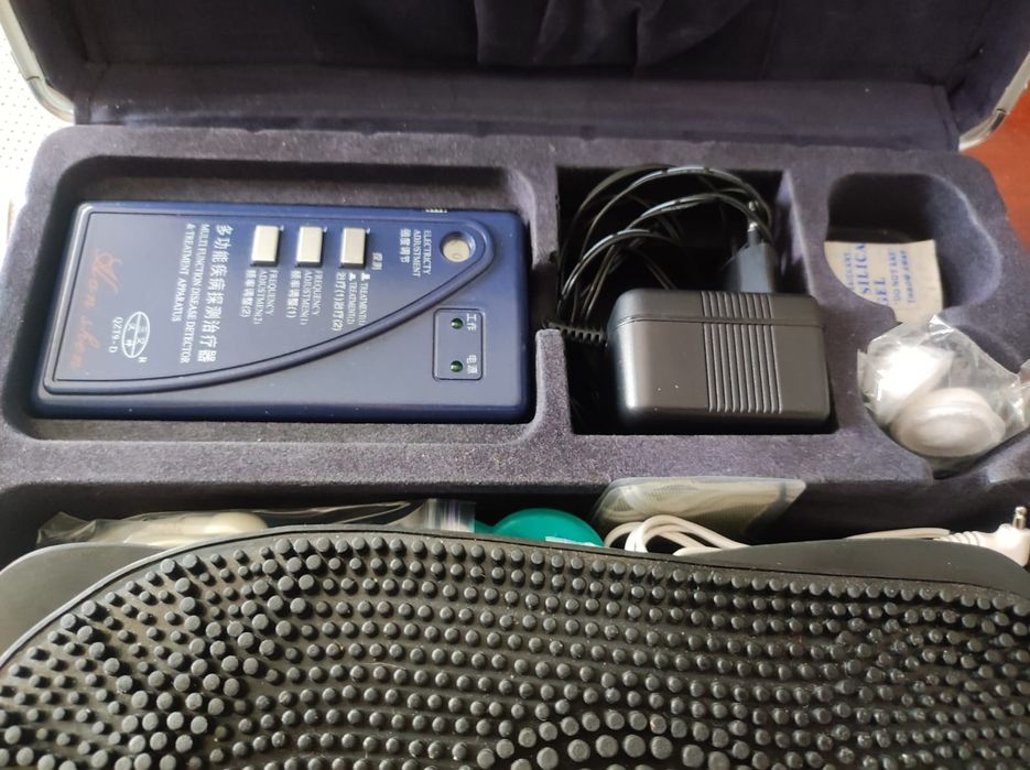 Прилад масажер побутовий