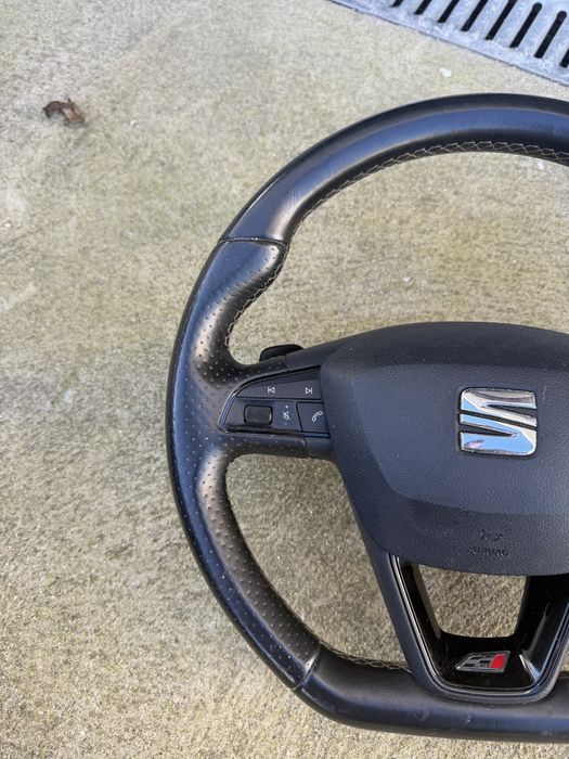 Volante seat leon 5 F cupra completo com airbag