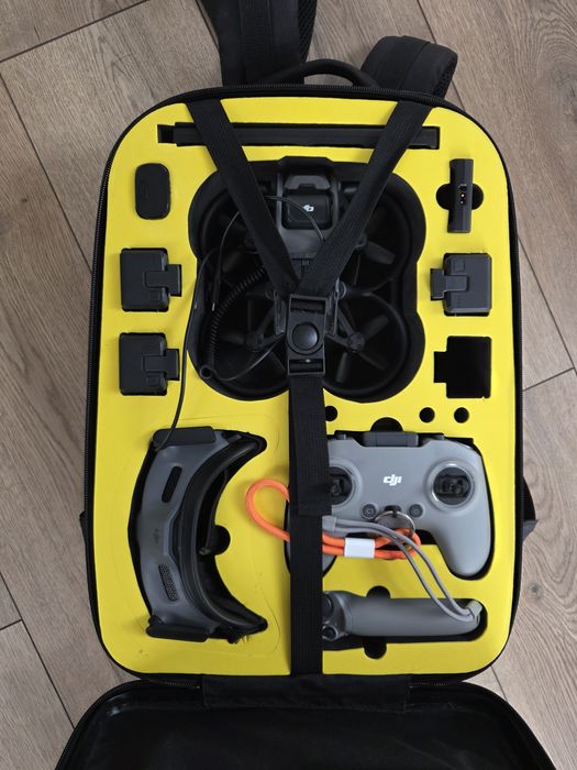 Świetny duży zestaw Dji Avata Fly More Combo Remote controller Dodatki
